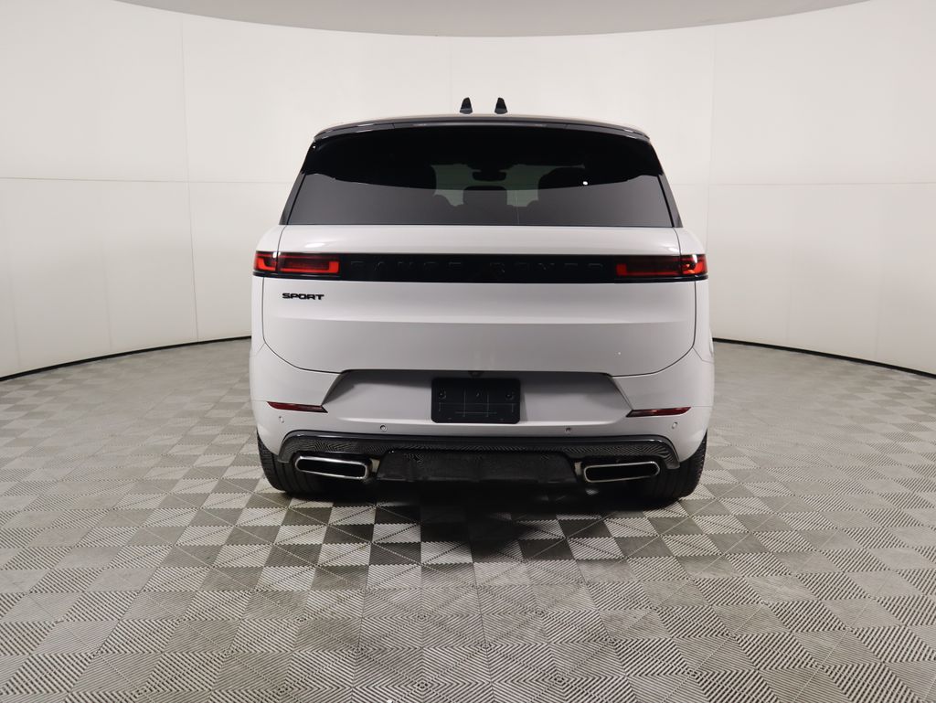 Thumbnail: 2024 Land Rover Range Rover Sport - 6