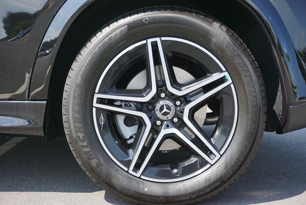 Thumbnail: 2026 Mercedes-Benz GLE - 19