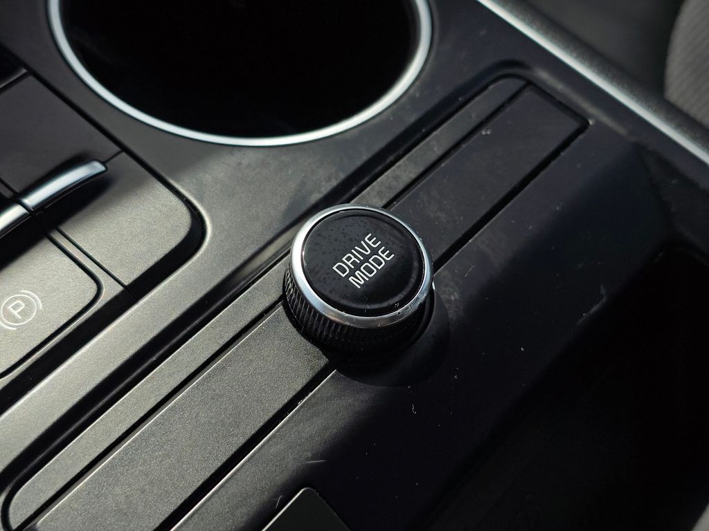Used 2022 Gray Kia GT-Line image 35
