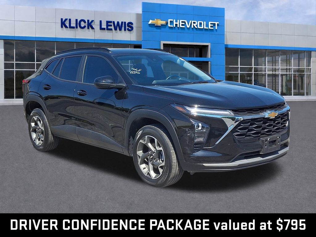 2025 Chevrolet Trax LT Black at Subaru and VW of Moon Township