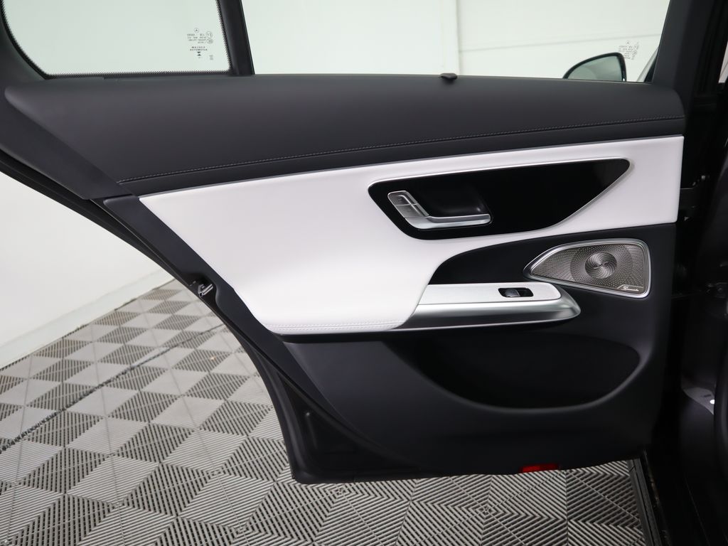 Thumbnail: 2026 Mercedes-Benz E-Class - 28