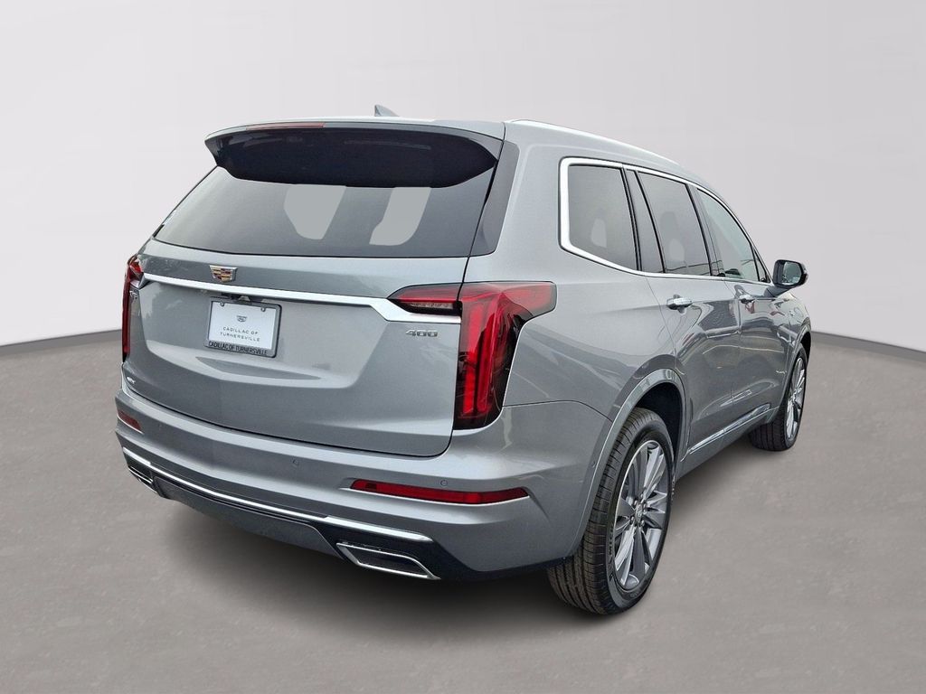 2025 Cadillac XT6 Premium Luxury 4