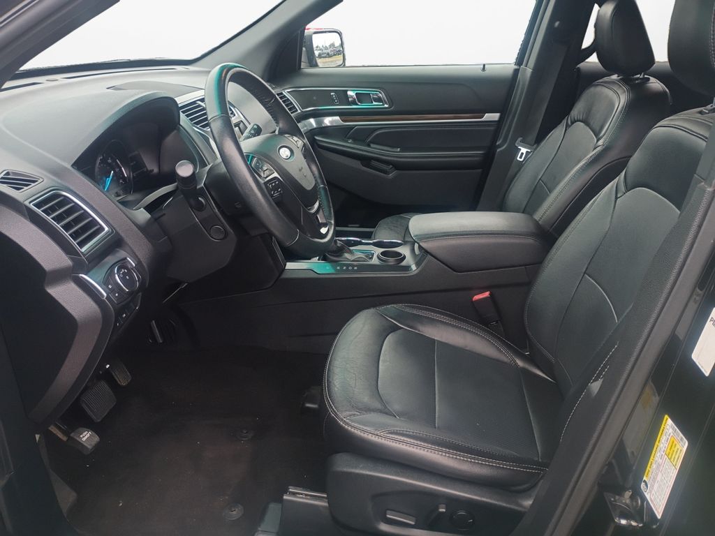 Used Car 2019 Ford Explorer  Limited For Sale Under $20,000 In Austin, Texas