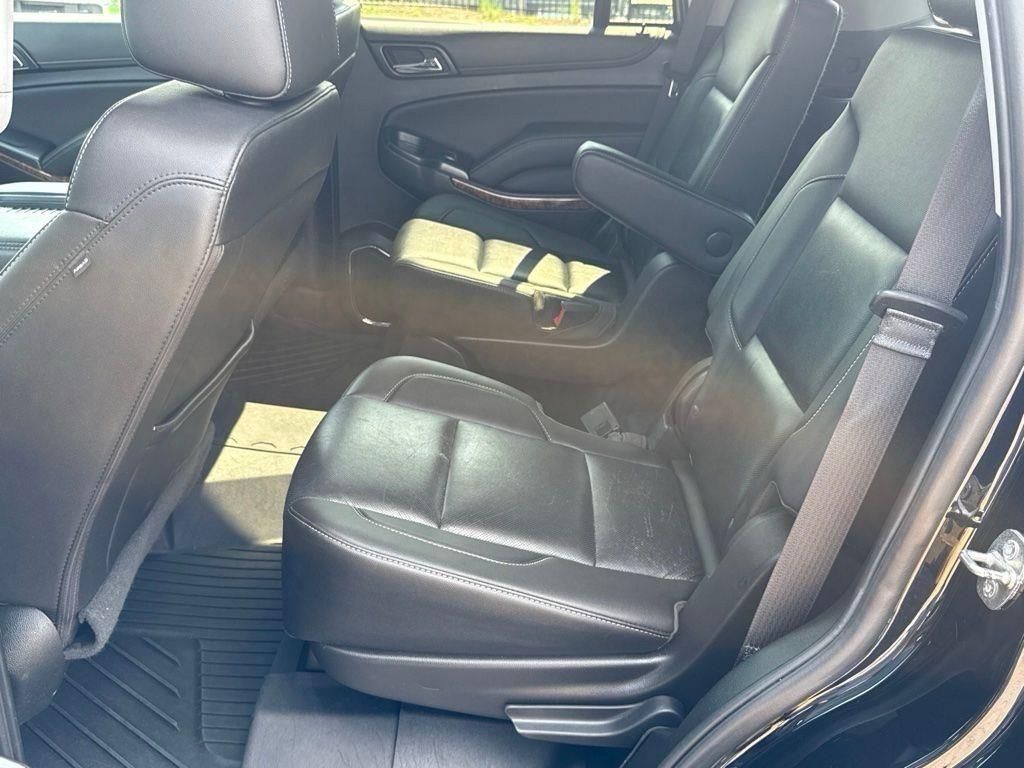Used 2019 Black Chevrolet Premier image 21