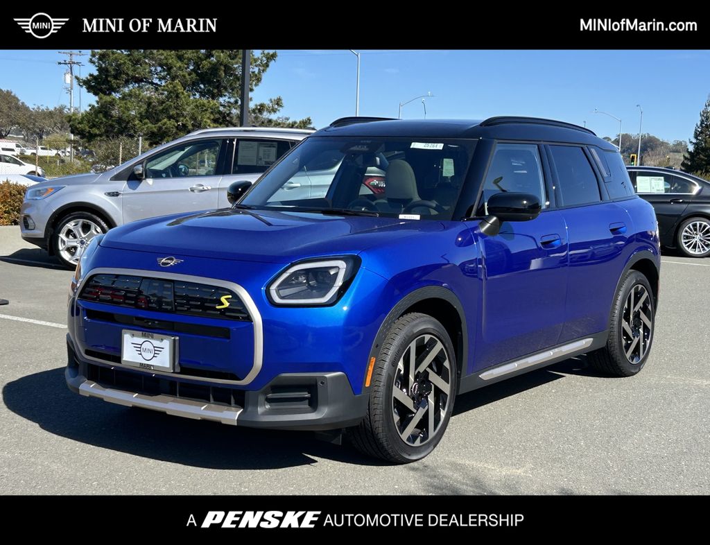 2025 MINI Cooper Countryman Iconic -
                Corte Madera, CA