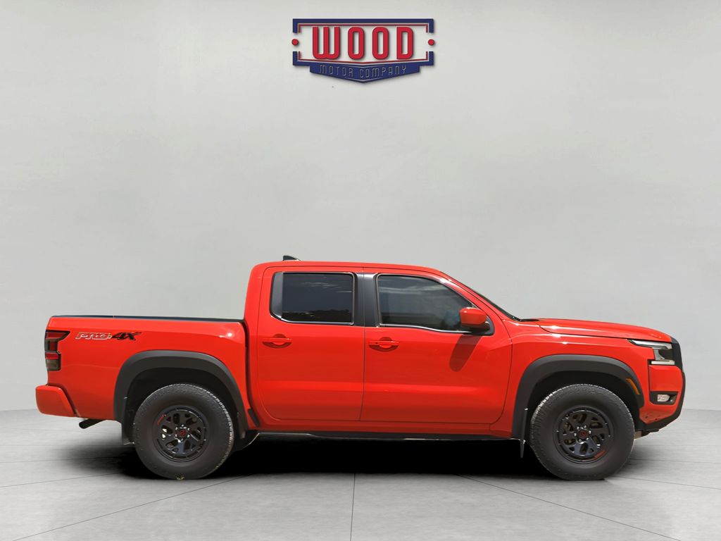 Afterburn Orange 2025 Nissan Frontier Pickup Truck Four-Wheel Drive 9-Speed Automatic Overdrive
