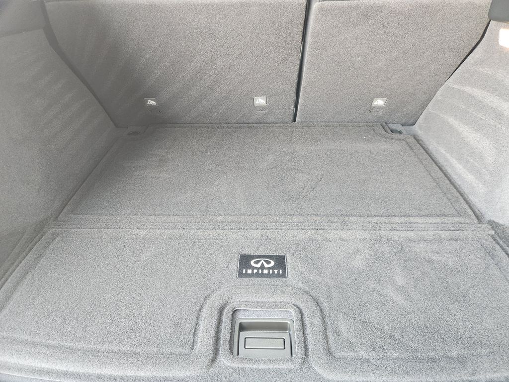 2023 INFINITI QX50 LUXE White at South Houston Nissan