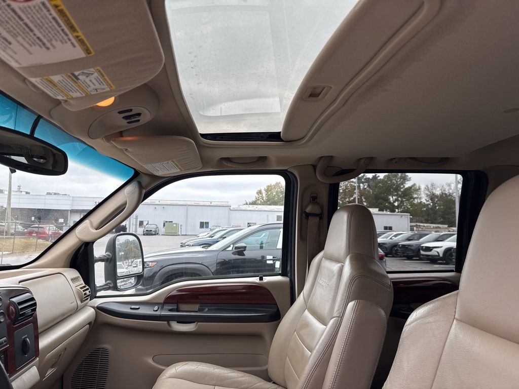 2005 Ford F-350 LARIAT