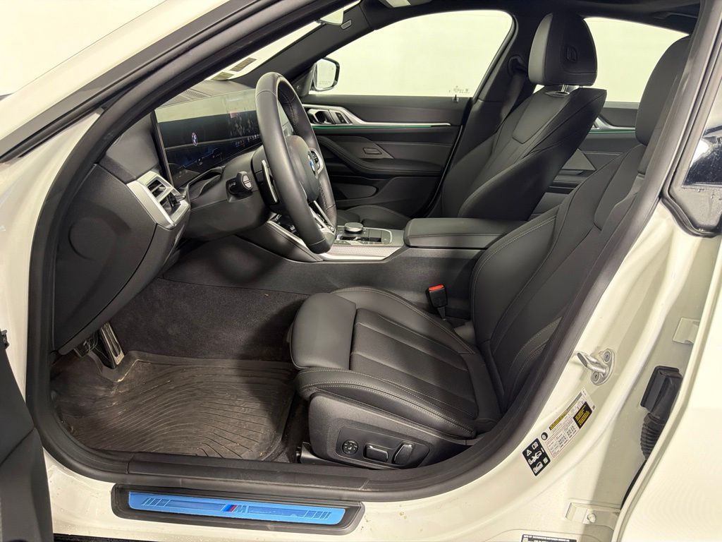 Thumbnail: 2026 BMW 4 Series - 20