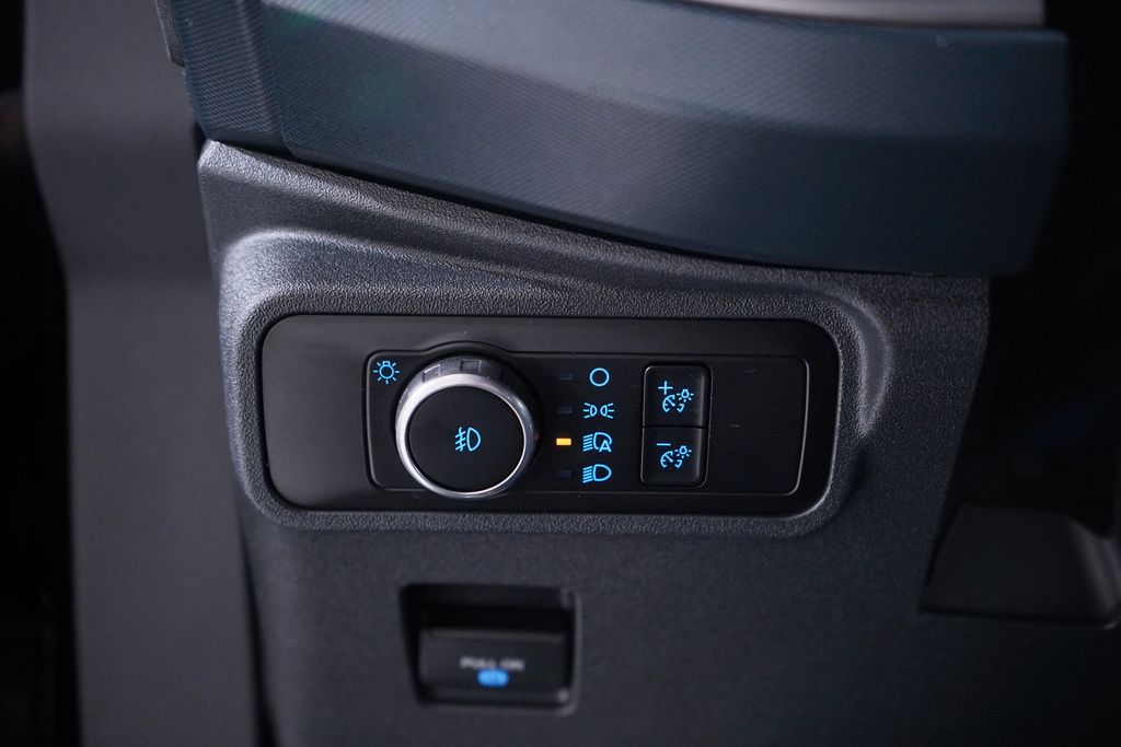 Thumbnail: 2023 Ford Bronco - 17