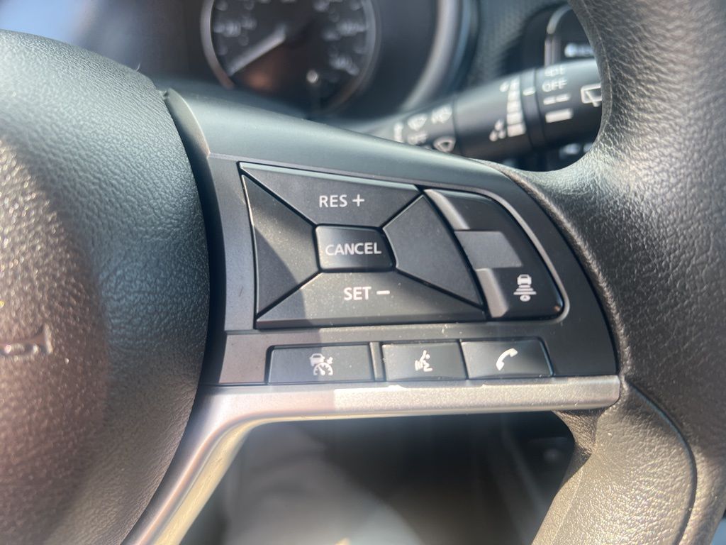 2022 Nissan Kicks SV photo