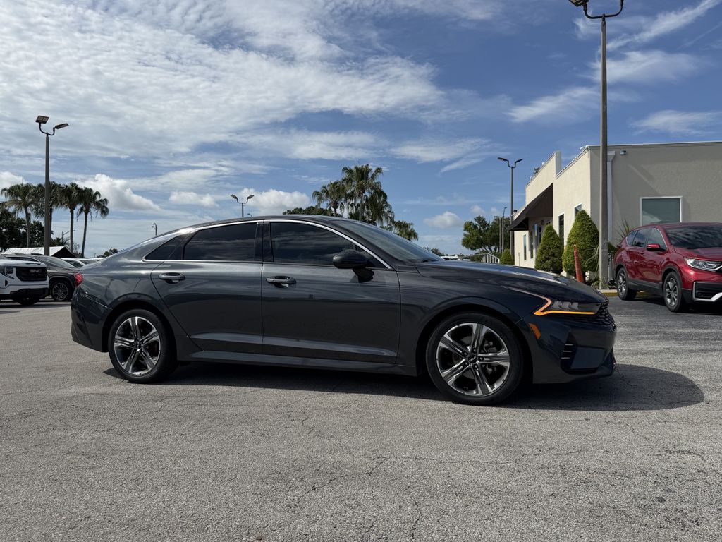 Gravity Gray 2023 Kia K5 Sedan Front-Wheel Drive 8-Speed Automatic