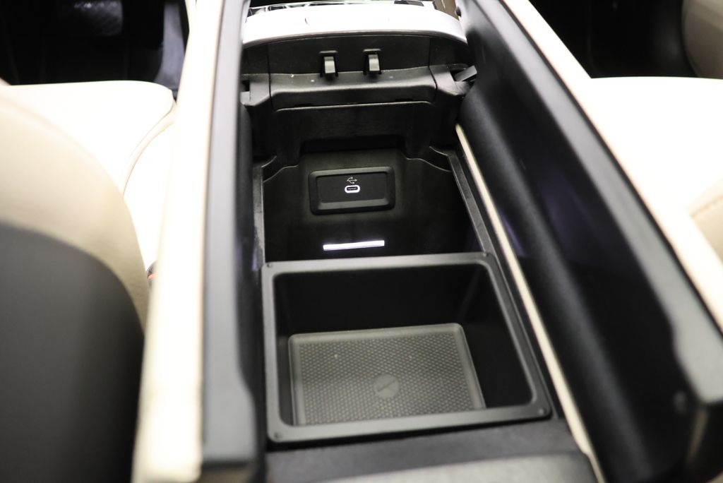 Thumbnail: 2026 Mercedes-Benz GLC - 29