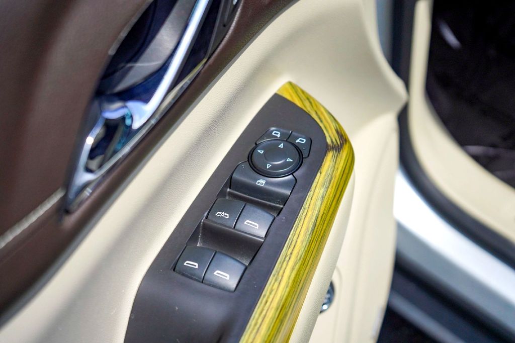 Used Car 2019 Gmc Acadia  Denali For Sale Under $30,000 In Taylor, Texas