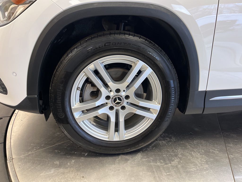 Thumbnail: 2023 Mercedes-Benz GLA - 10