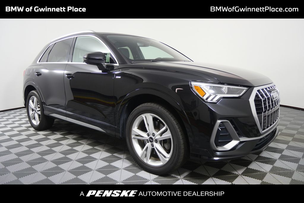 Thumbnail: 2022 Audi Q3 - 1