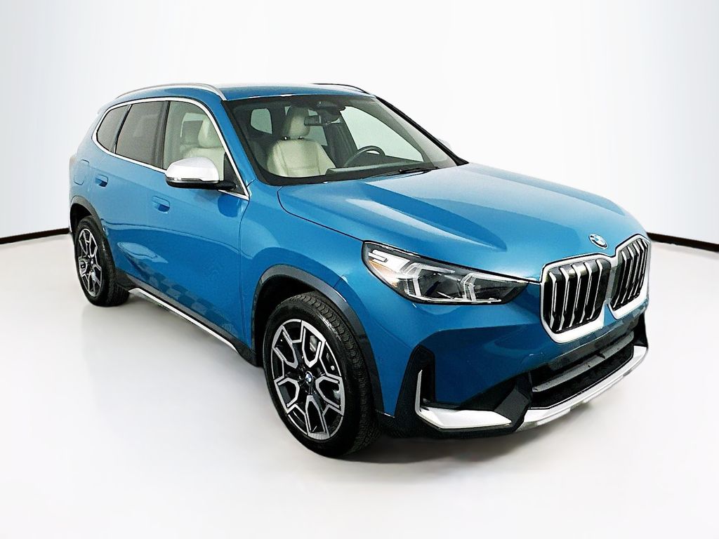 2023 BMW X1 xDrive28i 3