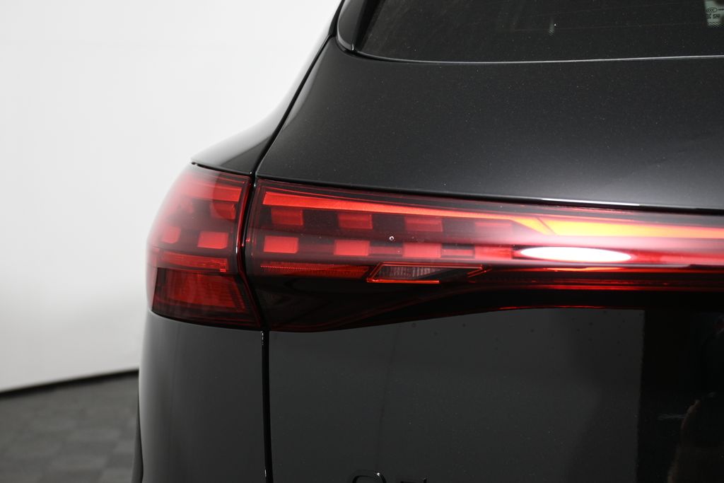 Thumbnail: 2025 Audi Q5 - 12