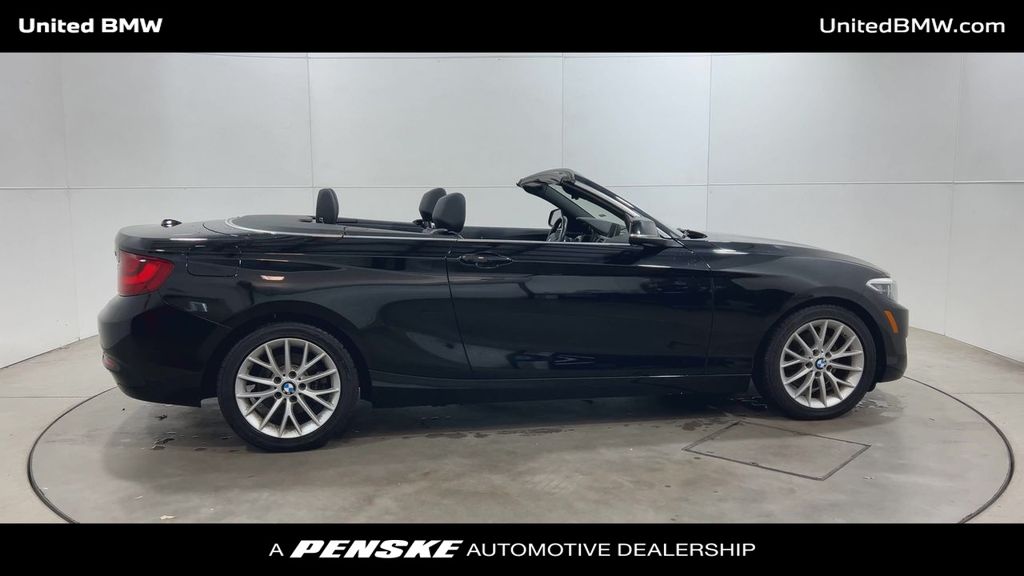 Thumbnail: 2015 BMW 2 Series - 9