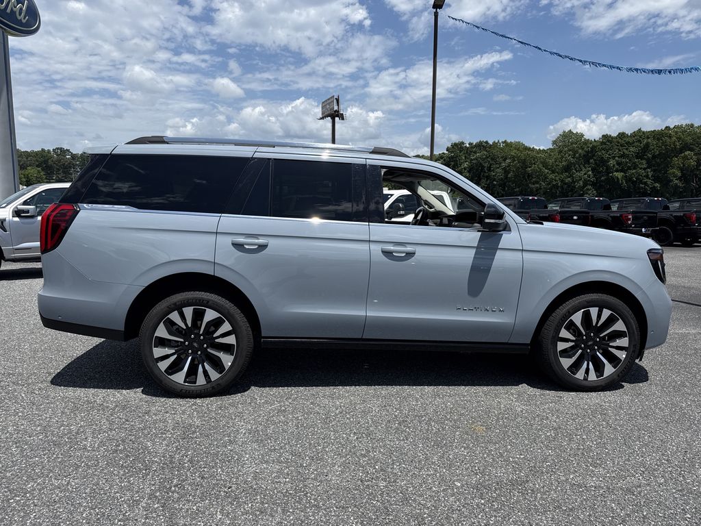 Used 2025 Ford Expedition SUV