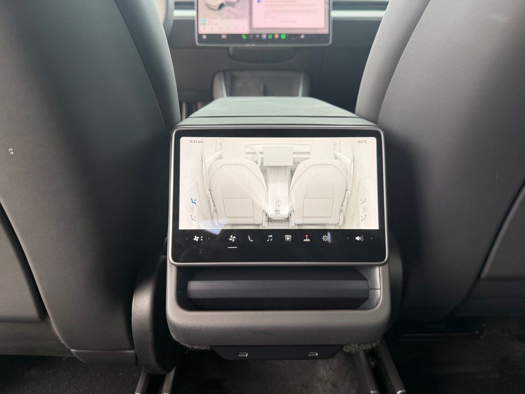 Thumbnail: 2026 Tesla Model Y - 15