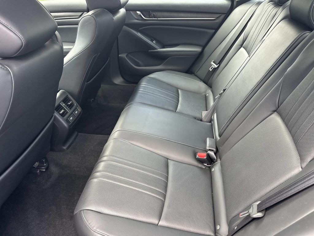 Thumbnail: 2022 Honda Accord - 28