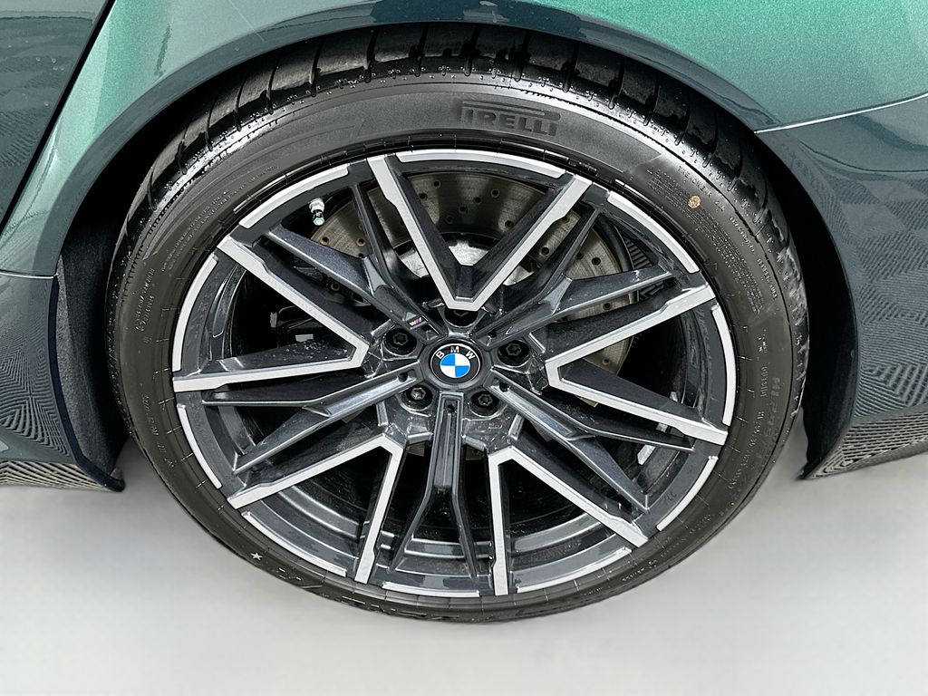 Thumbnail: 2027 BMW M5 - 23