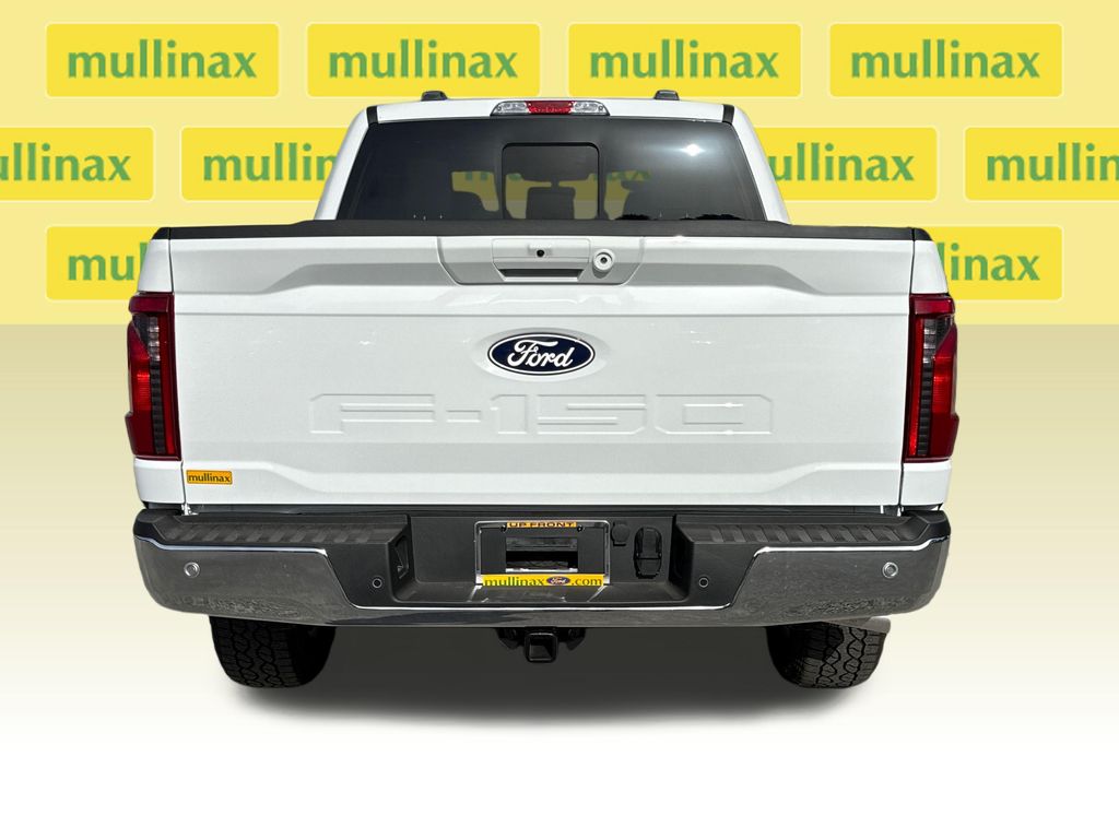 New 2026 White Ford XLT image 14