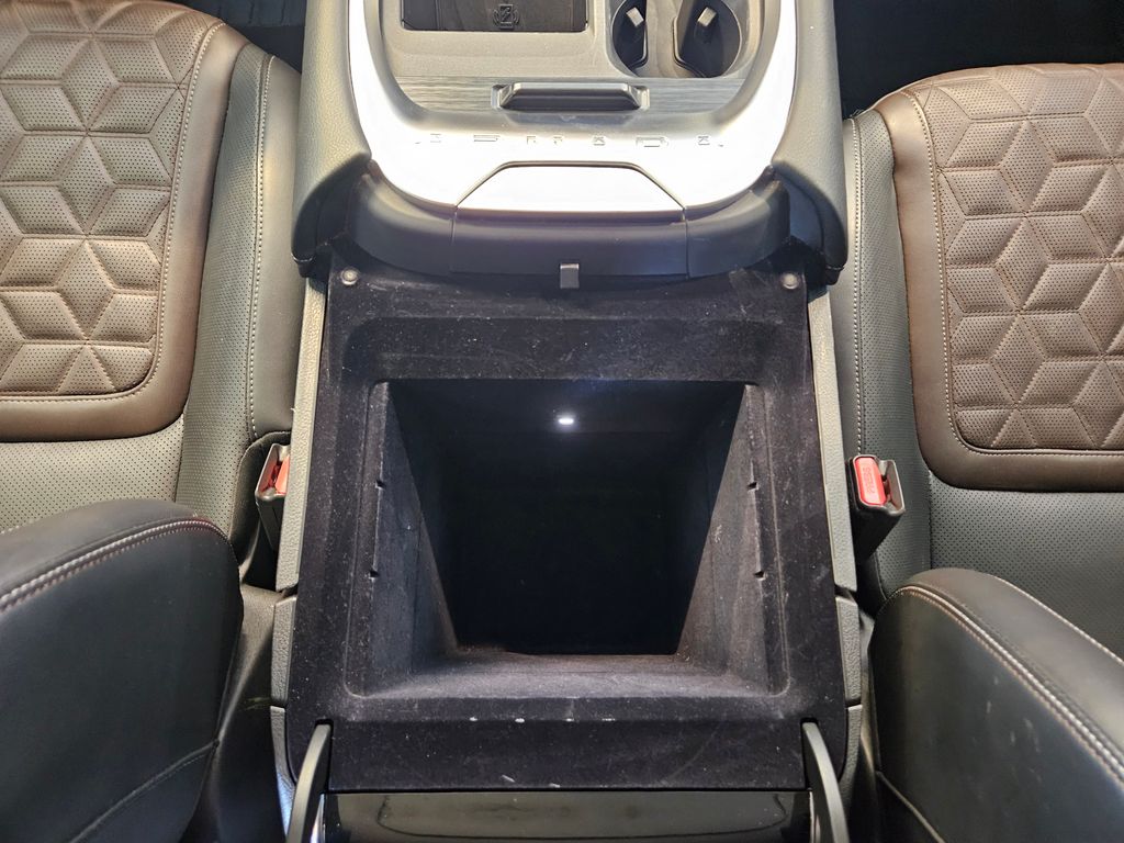 2025 Nissan Armada Platinum Reserve