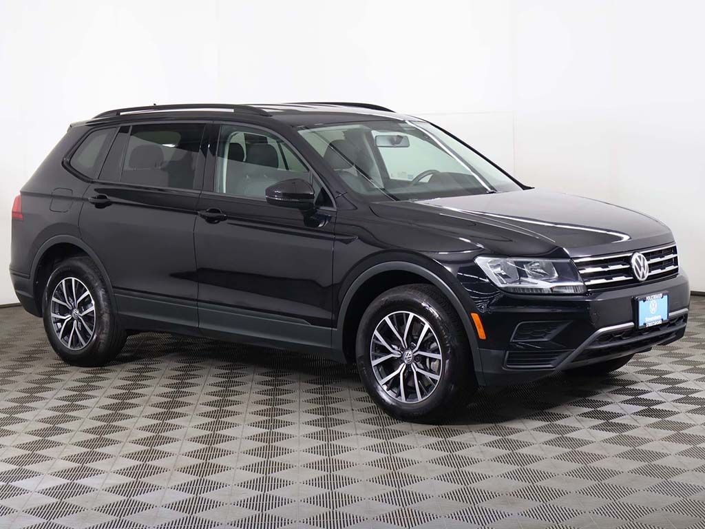 Used 2021 Black Volkswagen 2.0T S image 2