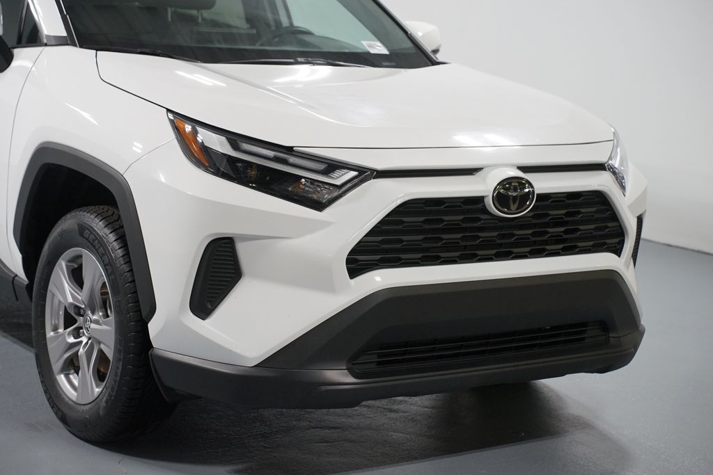 Thumbnail: 2025 Toyota RAV4 - 4