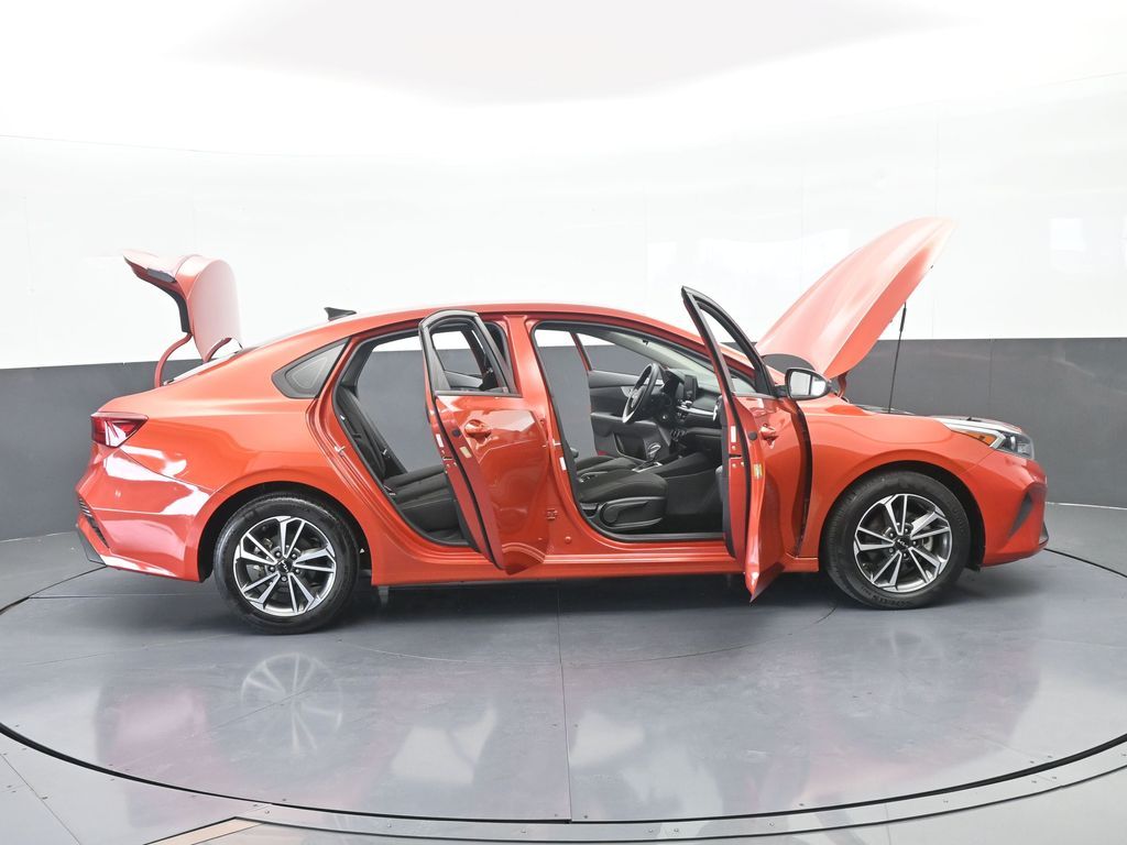 Used 2023 Fire Orange Kia LXS image 66