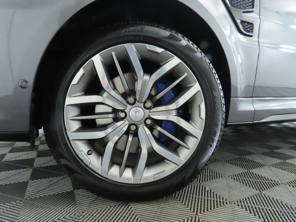 Thumbnail: 2016 Land Rover Range Rover Sport - 31