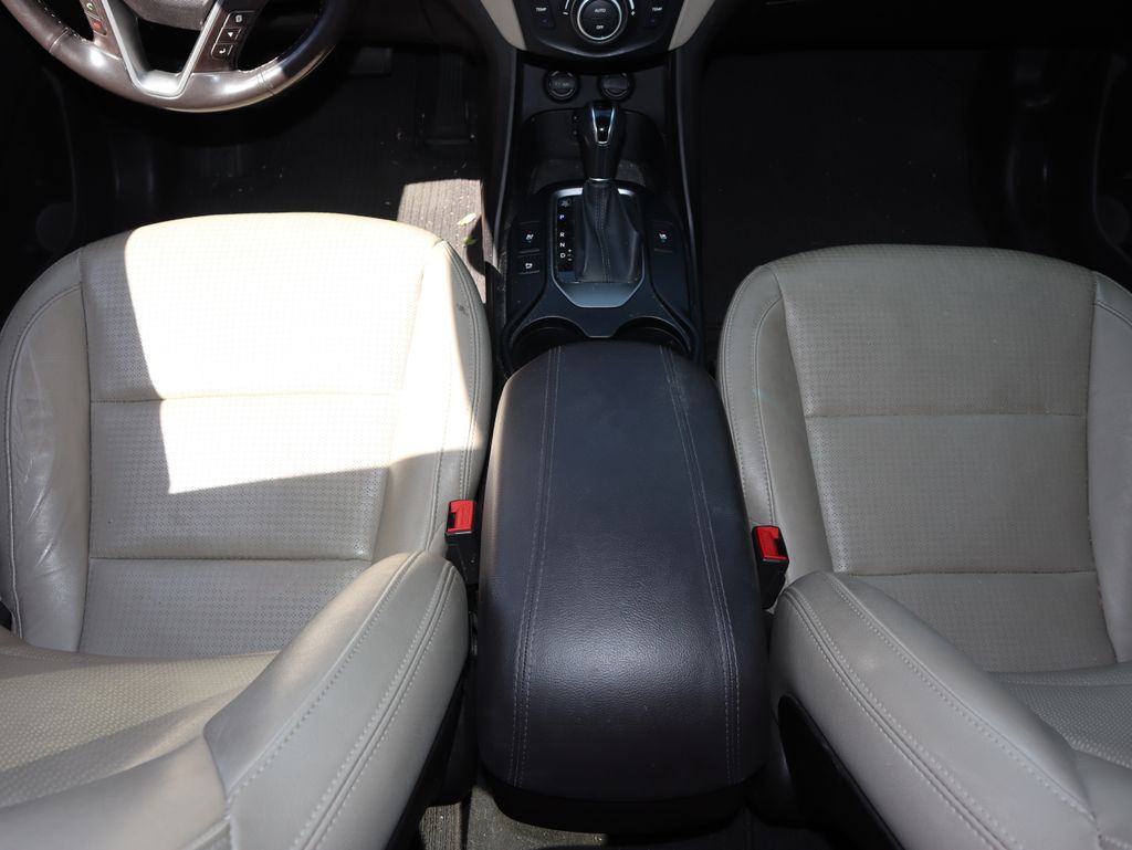 Thumbnail: 2014 Hyundai Santa Fe - 8