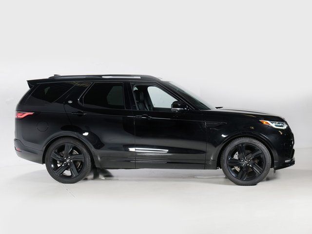 Certified Used 2025 Black Land Rover Dynamic SE image 32