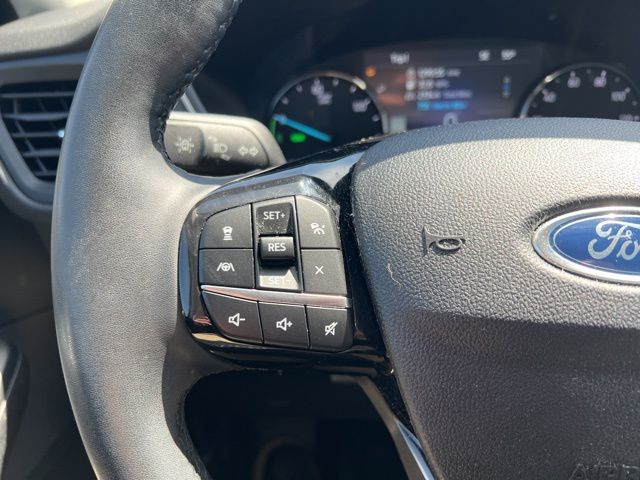 2021 Ford Escape Hybrid