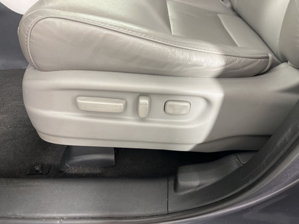 Thumbnail: 2020 Honda Pilot - 27