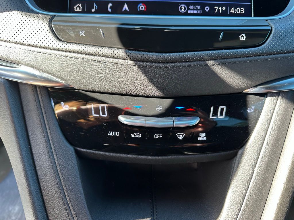 Thumbnail: 2025 Cadillac XT5 - 22