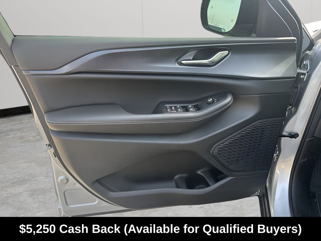 New Car 2025 Jeep Grand Cherokee  For Sale Under $40,000 In Austin, Texas