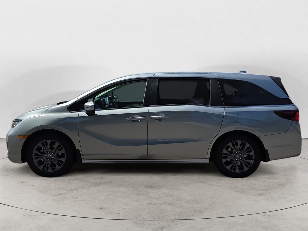 New 2026 Silver Honda Touring image 8