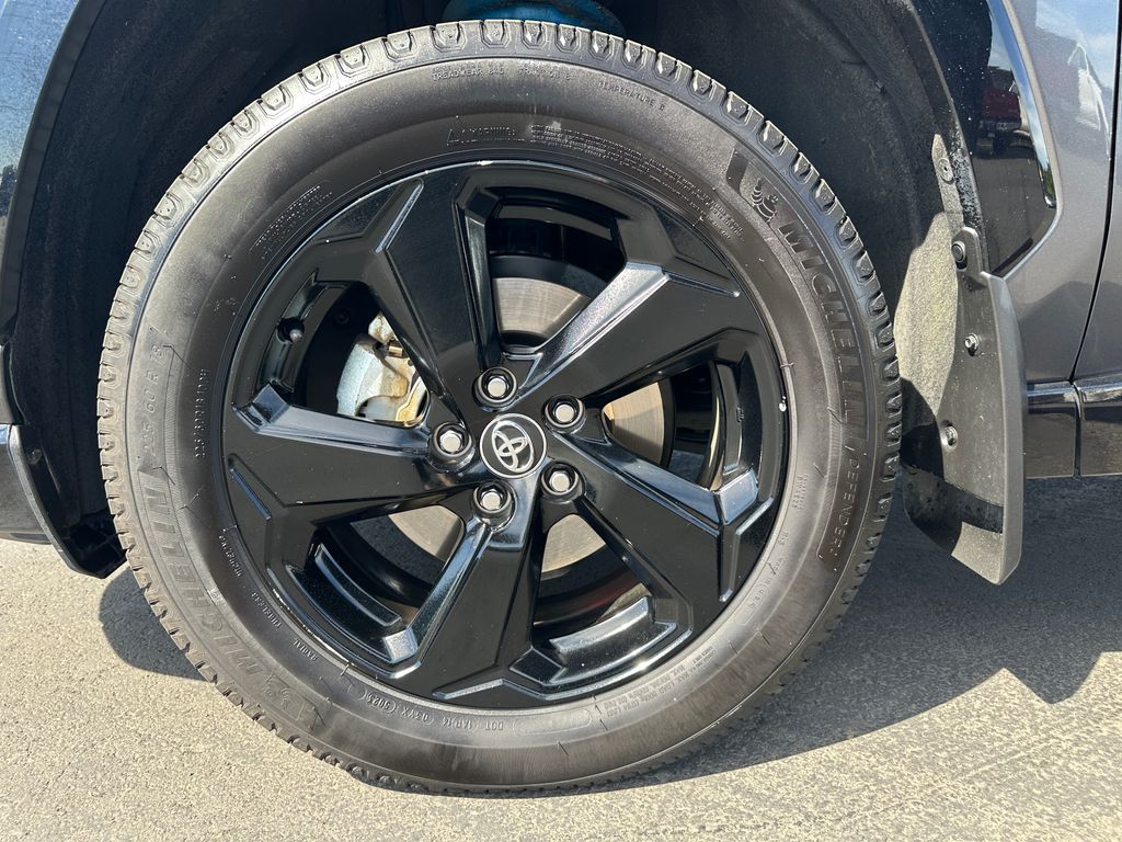 2020 Toyota RAV4 Hybrid XSE