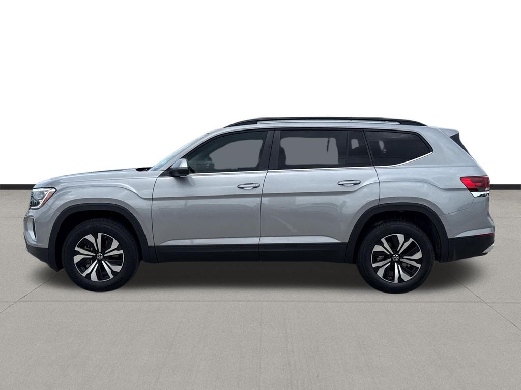 2026 Volkswagen Atlas 2.0T SE Silver at Bayshore Chrysler Jeep Dodge Ram
