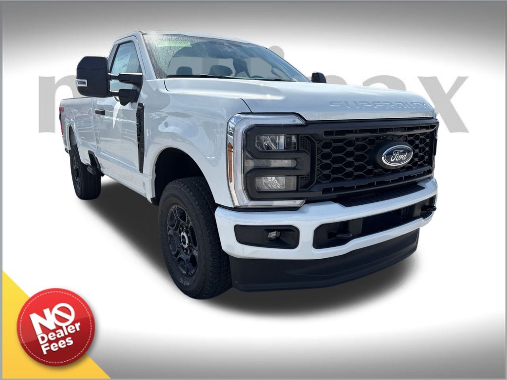 2025 Ford F-350 Super Duty XL's photo