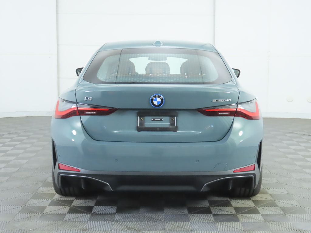Thumbnail: 2025 BMW i4 - 6