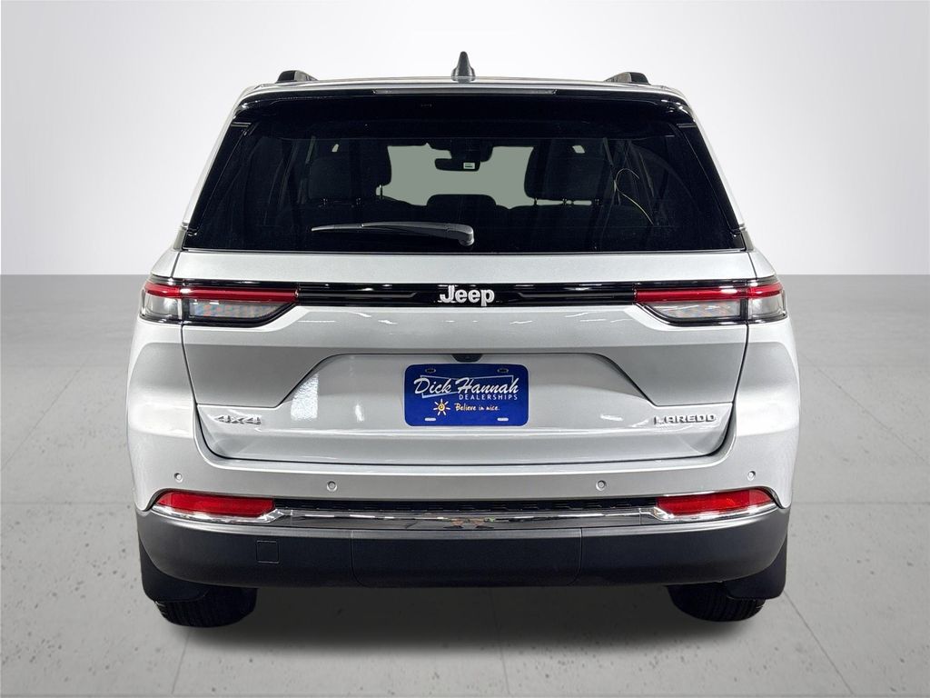 2025 Jeep Grand Cherokee Laredo X