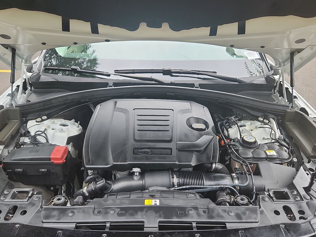 Thumbnail: 2021 Land Rover Range Rover Velar - 28