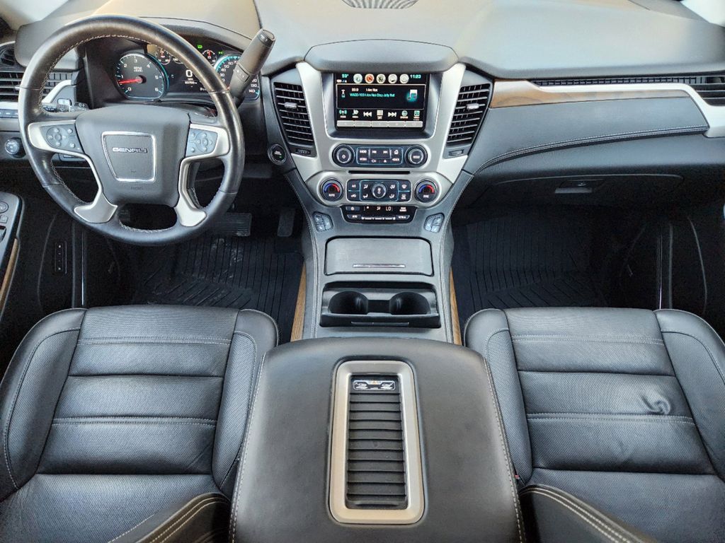 2019 GMC Yukon Denali 26