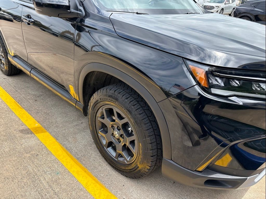 2025 Honda Pilot TrailSport  at Community Honda