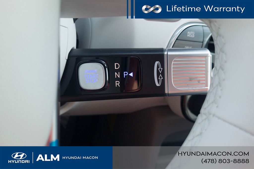 New 2027  Hyundai Blue SEL Premium 8P image 30
