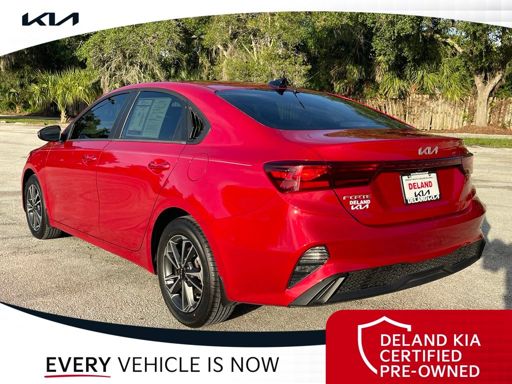 2024 Kia Forte LXS - Photo 7